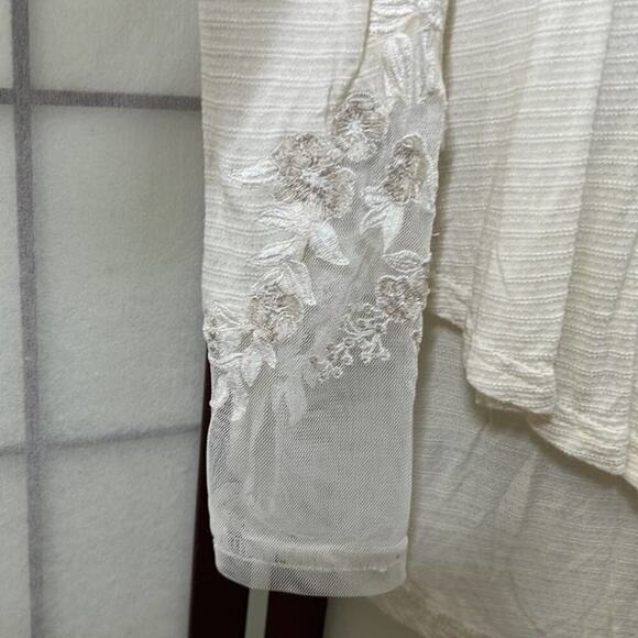 FREE PEOPLE SHEER,LACE‎ BEAUTIFUL BLOUSE SIZE S/P - Picture 4 of 9